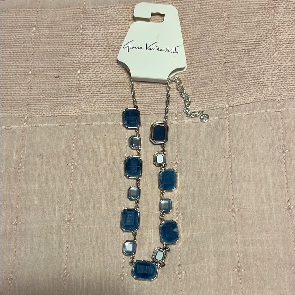 Gloria Vanderbilt Blue and Silver Necklace